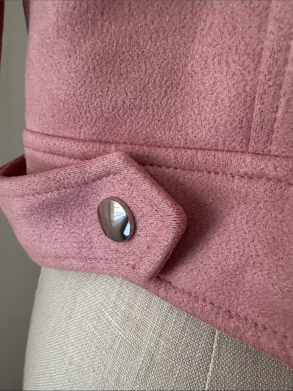 Brand New. Women's Dusty Pink Moto-Style Leather Jacket - Picture 5 of 8